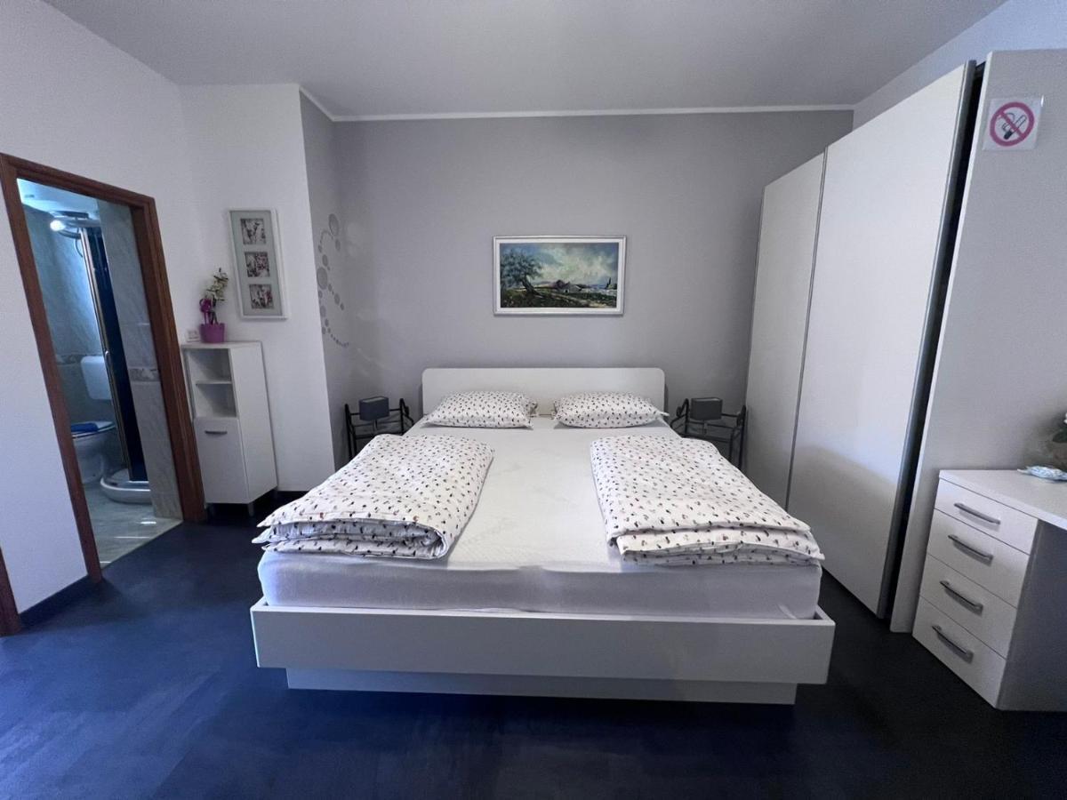 Appartamento Toni777 Rovigno Esterno foto